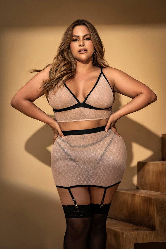 8776X Three Piece Set Nude/Black: Nude/Black / 1/2X